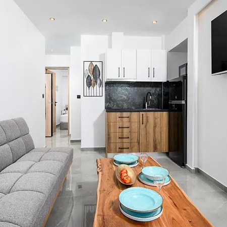 Hotel apartamentowy Eleana